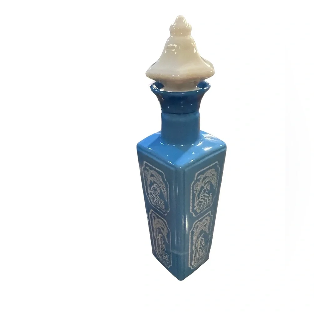 Vintage Blue & White Milkglass‎ Decanter Milk Glass Jim Beam Barware